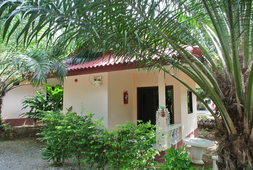 Bantatuk Resort & Restaurant Ban Tha Khun Εξωτερικό φωτογραφία