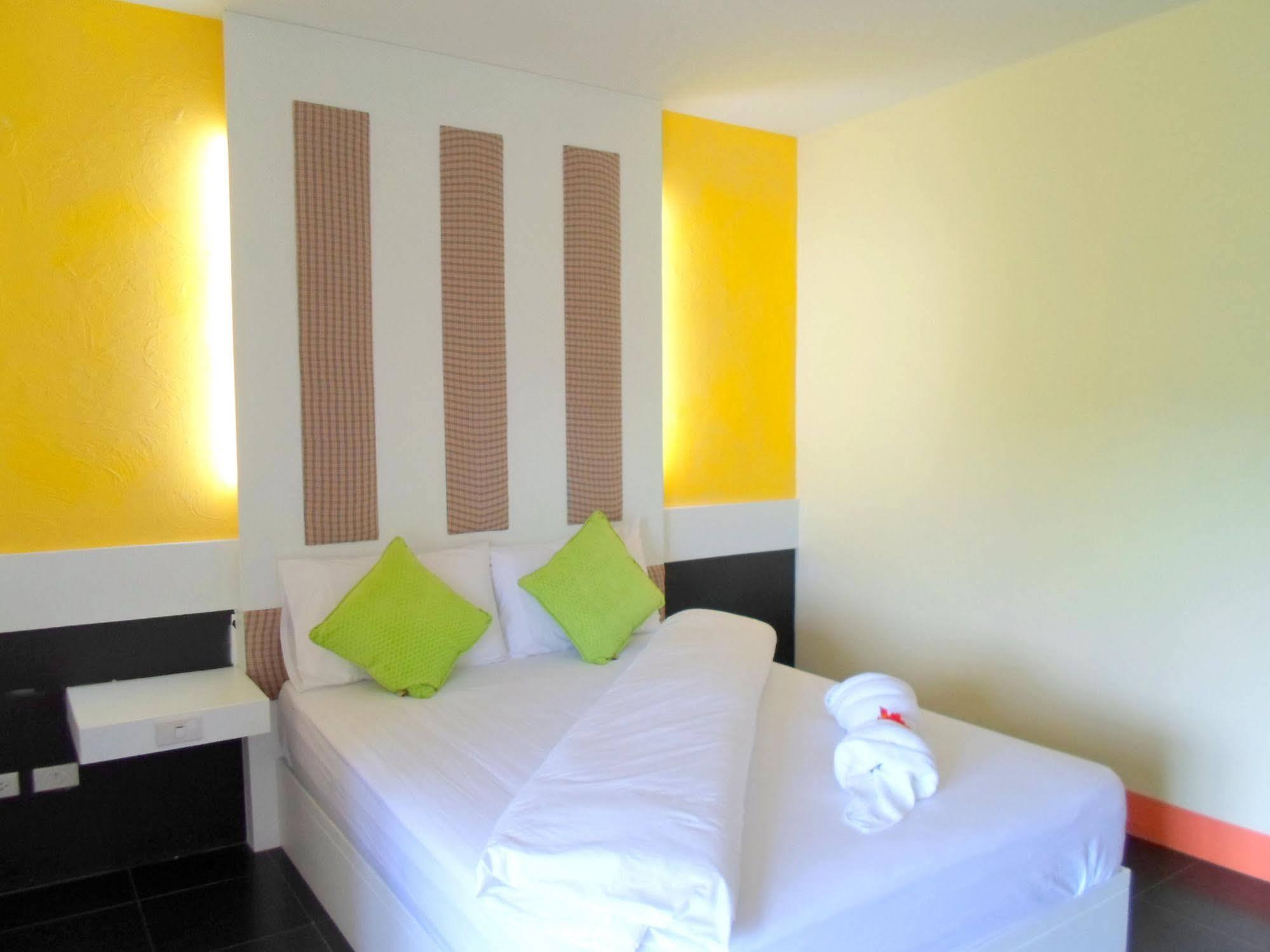 Bantatuk Resort & Restaurant Ban Tha Khun Εξωτερικό φωτογραφία