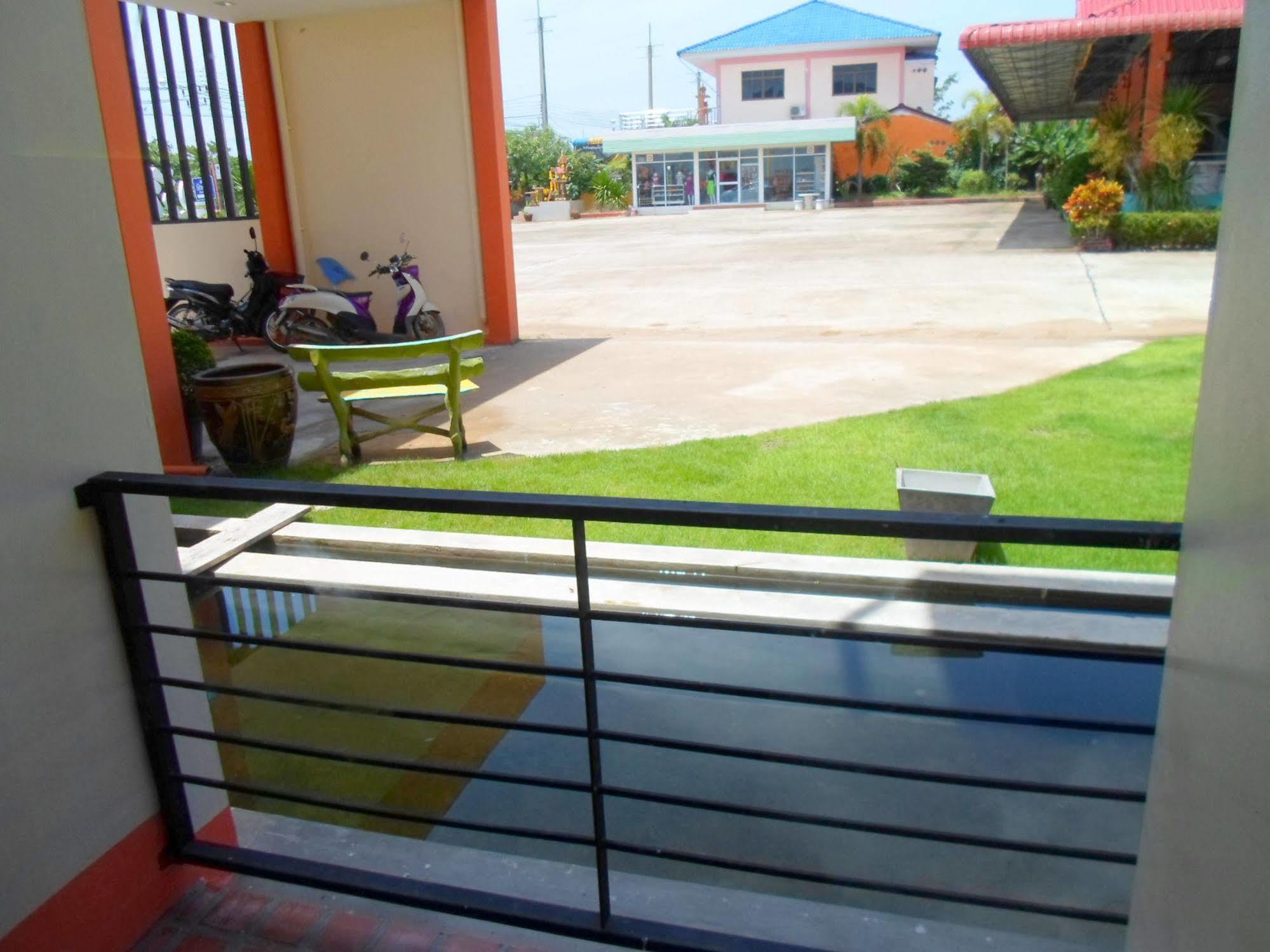 Bantatuk Resort & Restaurant Ban Tha Khun Εξωτερικό φωτογραφία